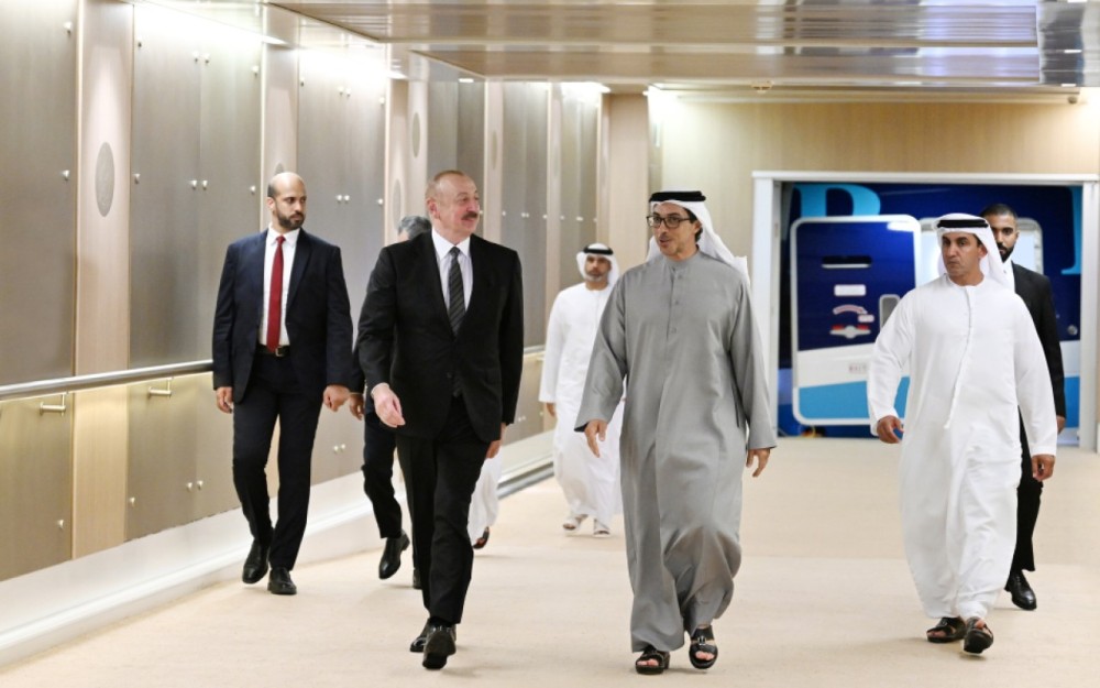 İlham Əliyev BƏƏ-yə səfər etdi -FOTOLAR